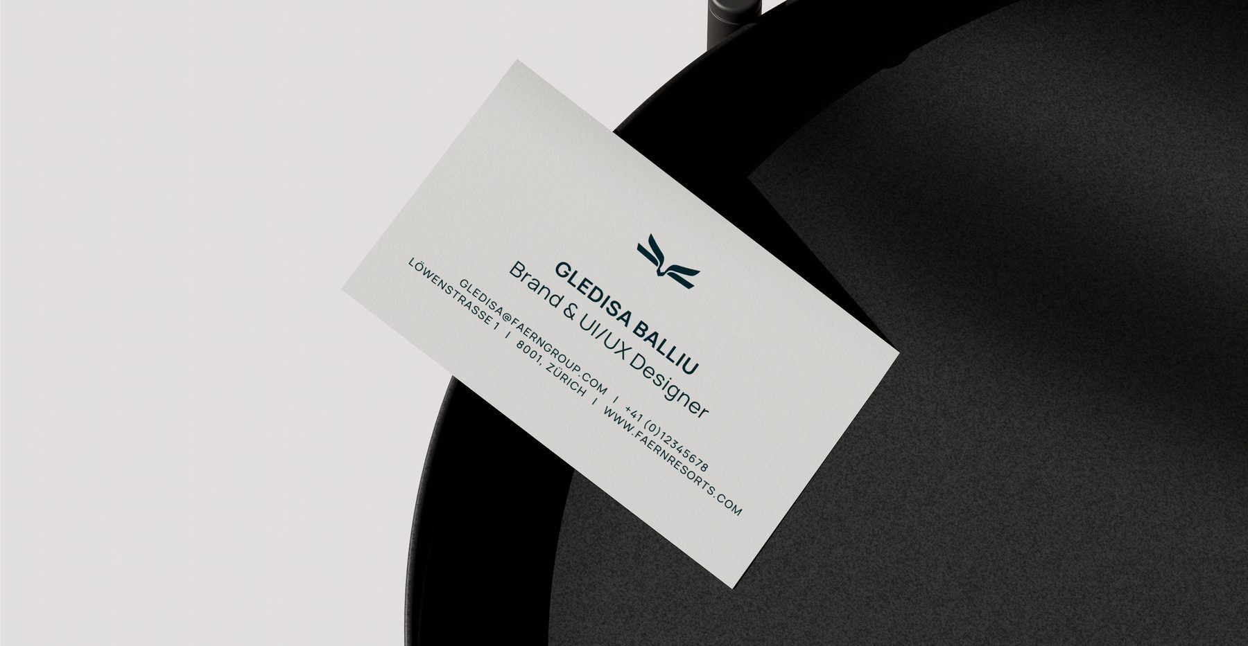 Fa&euml;rn business card mockup